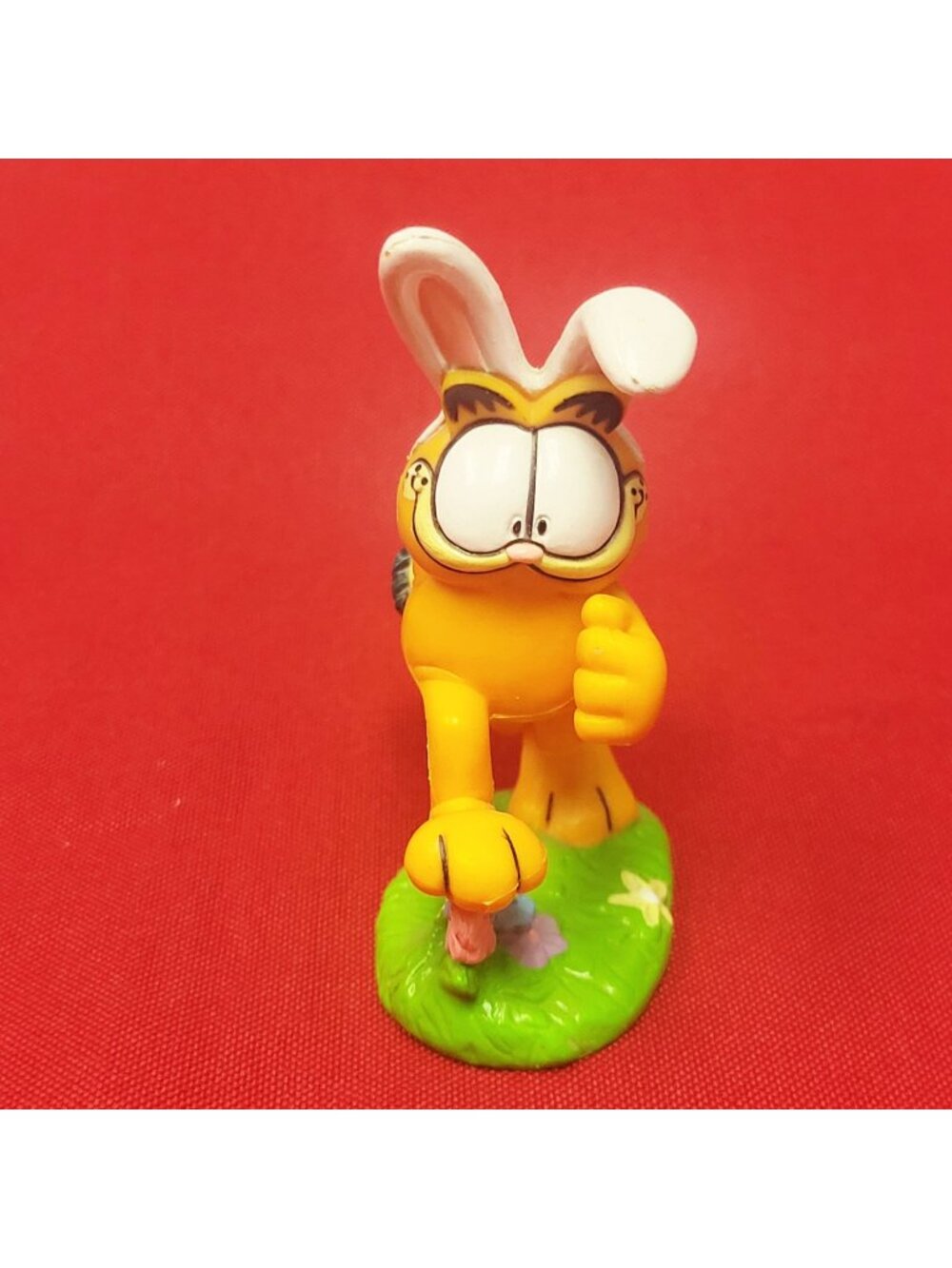 Vintage Paws Garfield Easter Bunny PVC Figurine Bunny Ears Easter Eggs